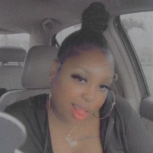 Meet your Posher, Tonya